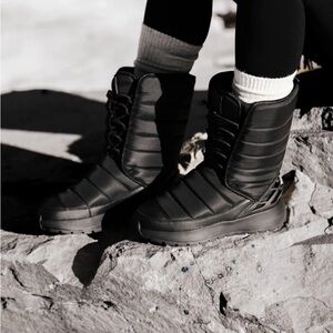 Kizik Juno Size 7.5. BRAND NEW